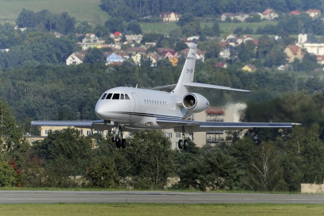 Images: letiste_2.jpg Images: letiste_2.jpg