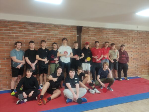 školní kolo stolního tenisu